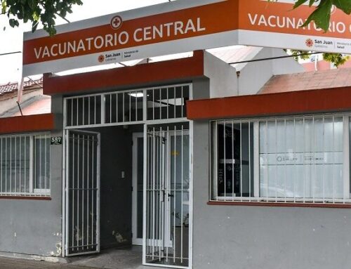 Vacunación accesible para chicos con TEA y trastornos del neurodesarrollo en el Vacunatorio Central