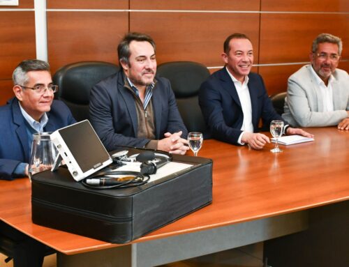 Entregaron 4 cistoscopios para estudios de Urología en hospitales provinciales