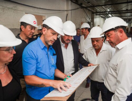 El gobernador supervisó obras de remodelación en el Marcial Quiroga