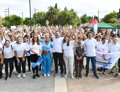 300 personas participaron de la caminata por la prevención del cáncer cervicouterino